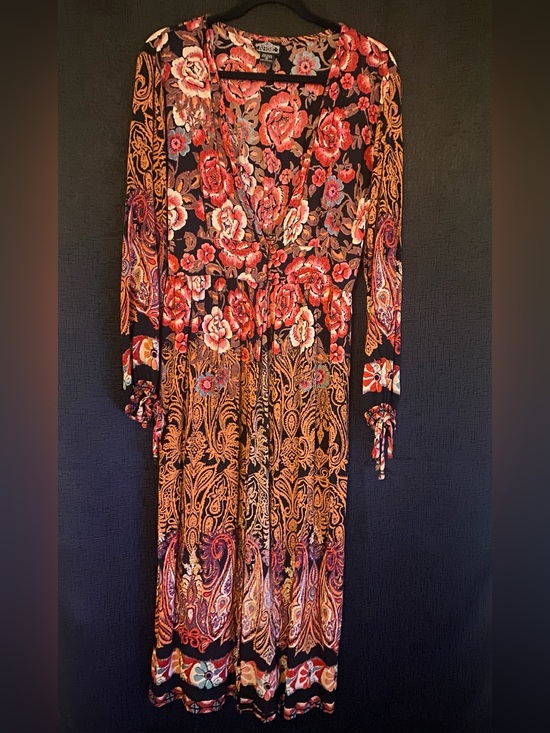 Angie Dresses & Skirts - Angie - Floral Paisley Long Sleeve Maxi Duster size medium
